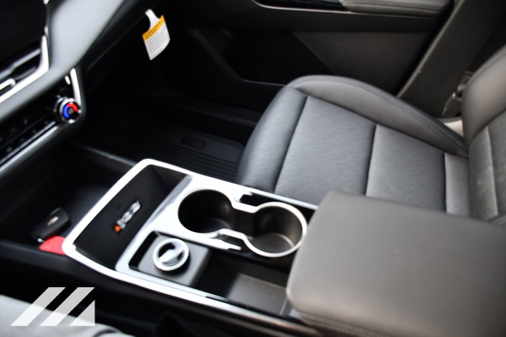 2026 Chevrolet Equinox LT photo 23