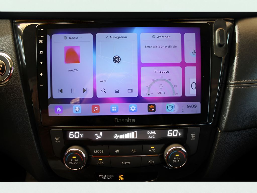 2018 Nissan Rogue SL photo 24