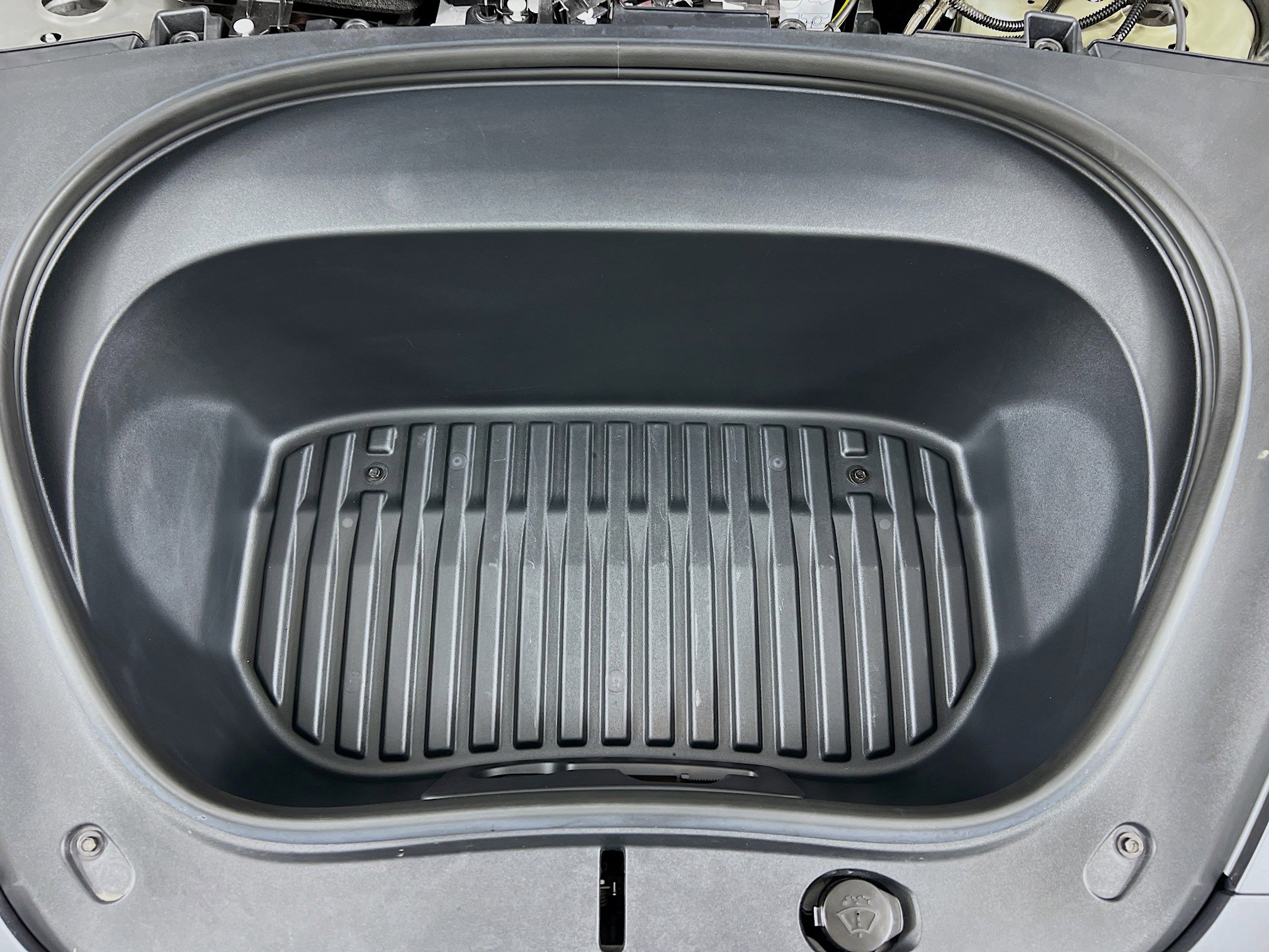 2024 Tesla Model 3 Performance photo 28