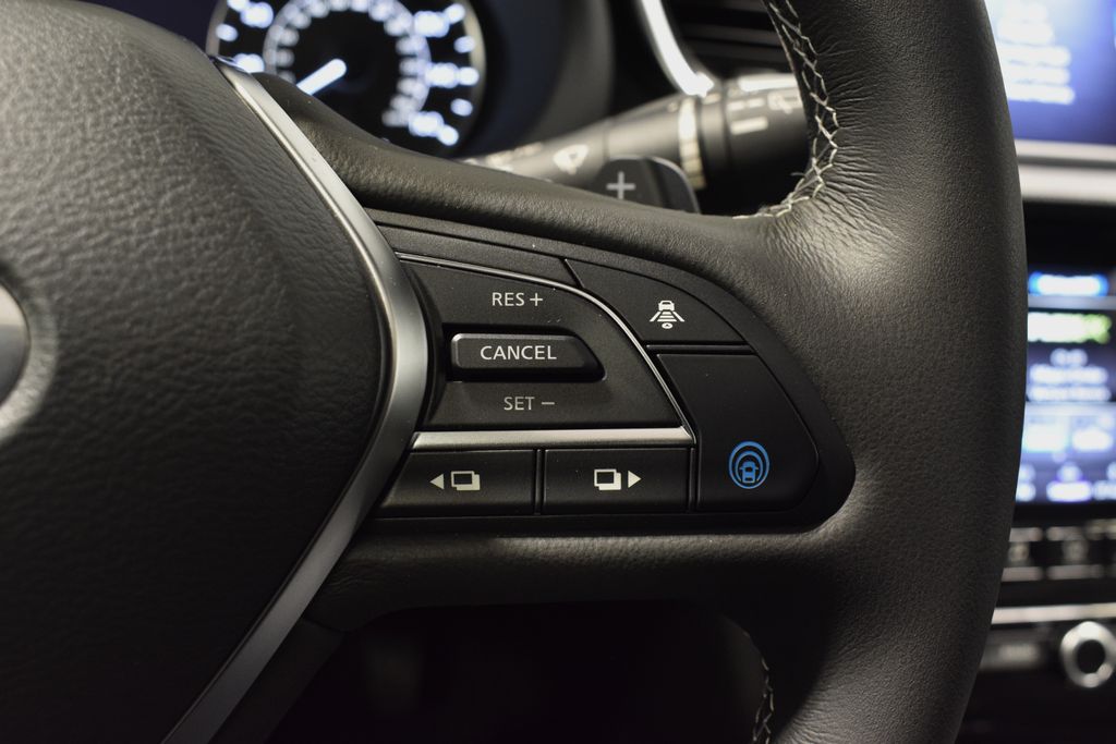 2025 Infiniti QX50 Luxe AWD photo 19