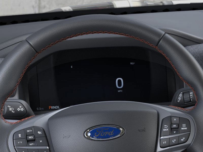 2025 Ford Explorer photo 3