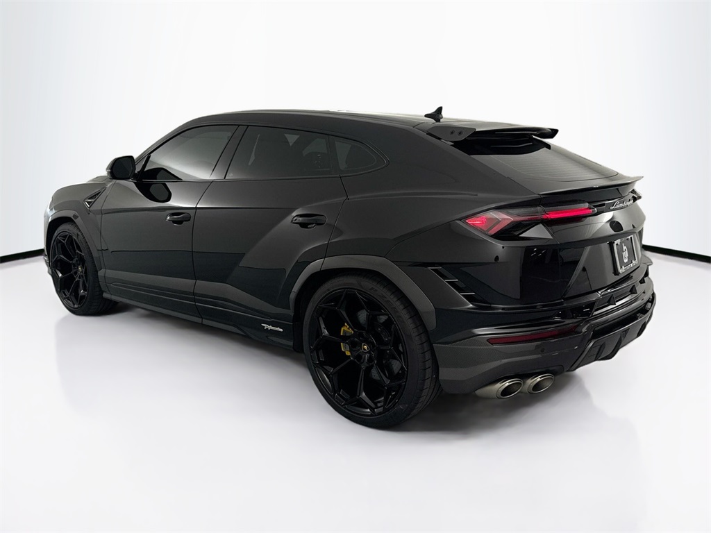 2024 Lamborghini Urus Performante photo 6