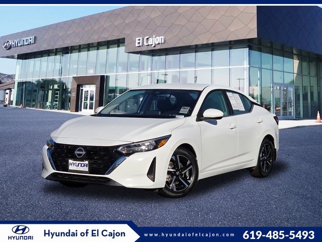 2024 Nissan Sentra SV's photo