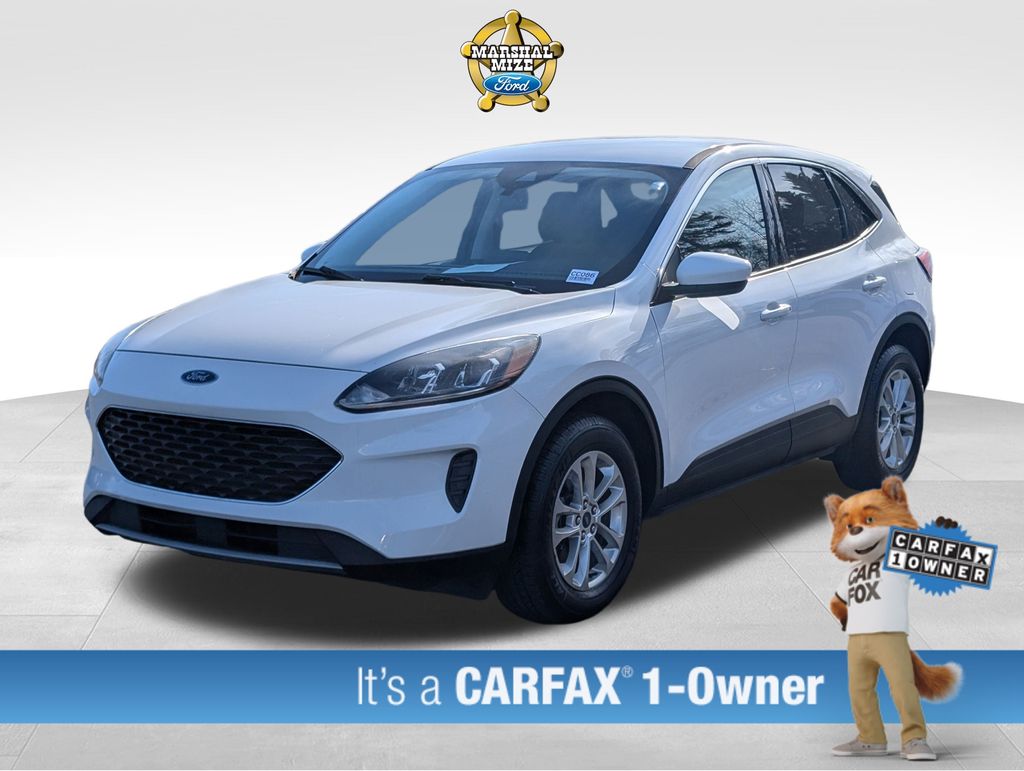 2021 Ford Escape SE's photo