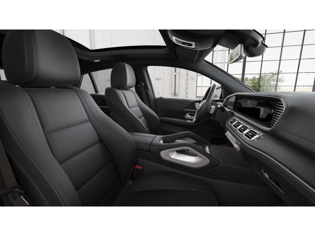 2026 Mercedes Benz GLE 450 4MATIC photo 3