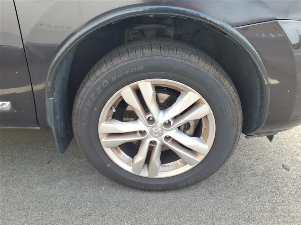 2012 Nissan Rogue SV photo 4