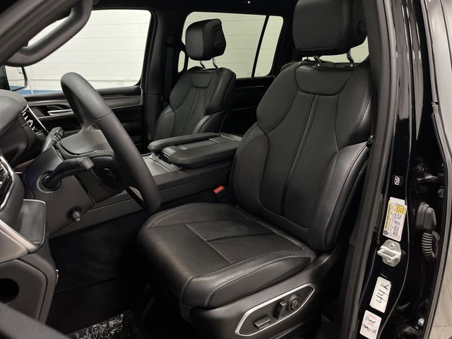 2024 Jeep Wagoneer Series II photo 4