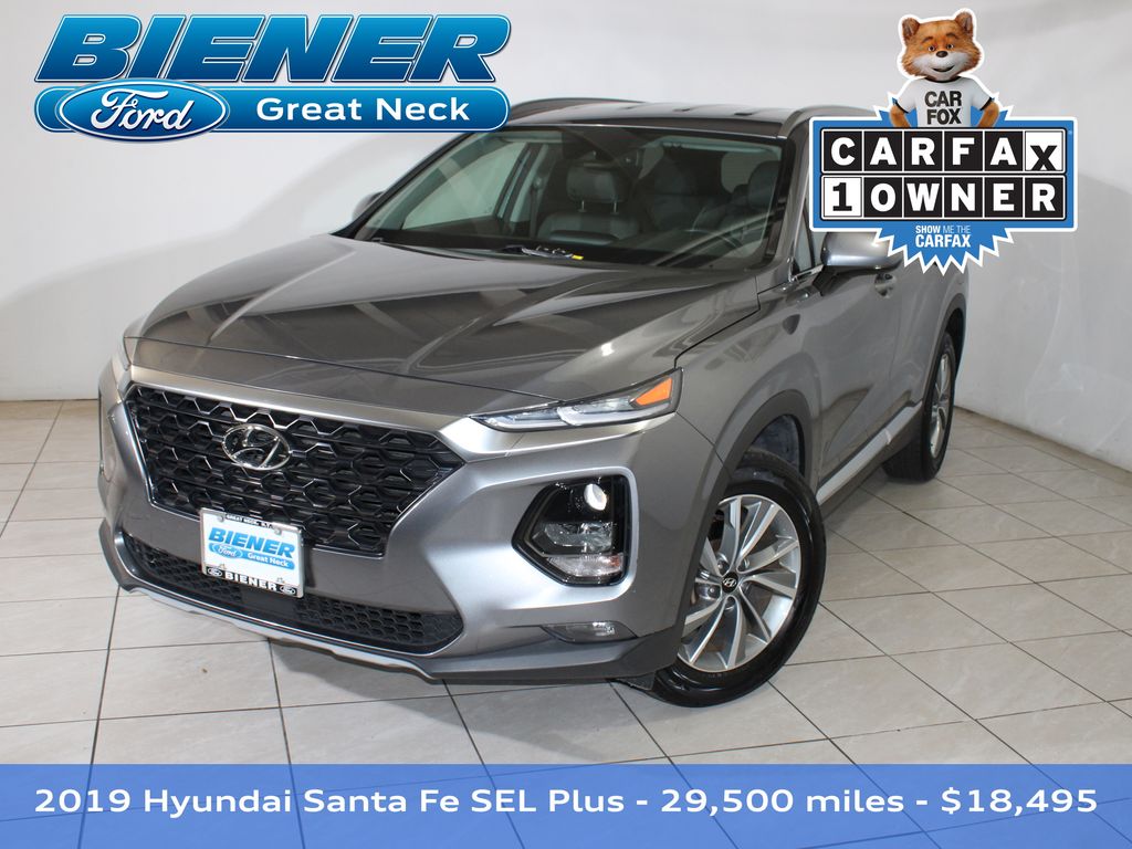 2019 Hyundai Santa Fe SEL Plus's photo