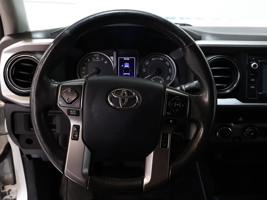 2018 Toyota Tacoma SR5 Access Cab V6 4x4 photo 14