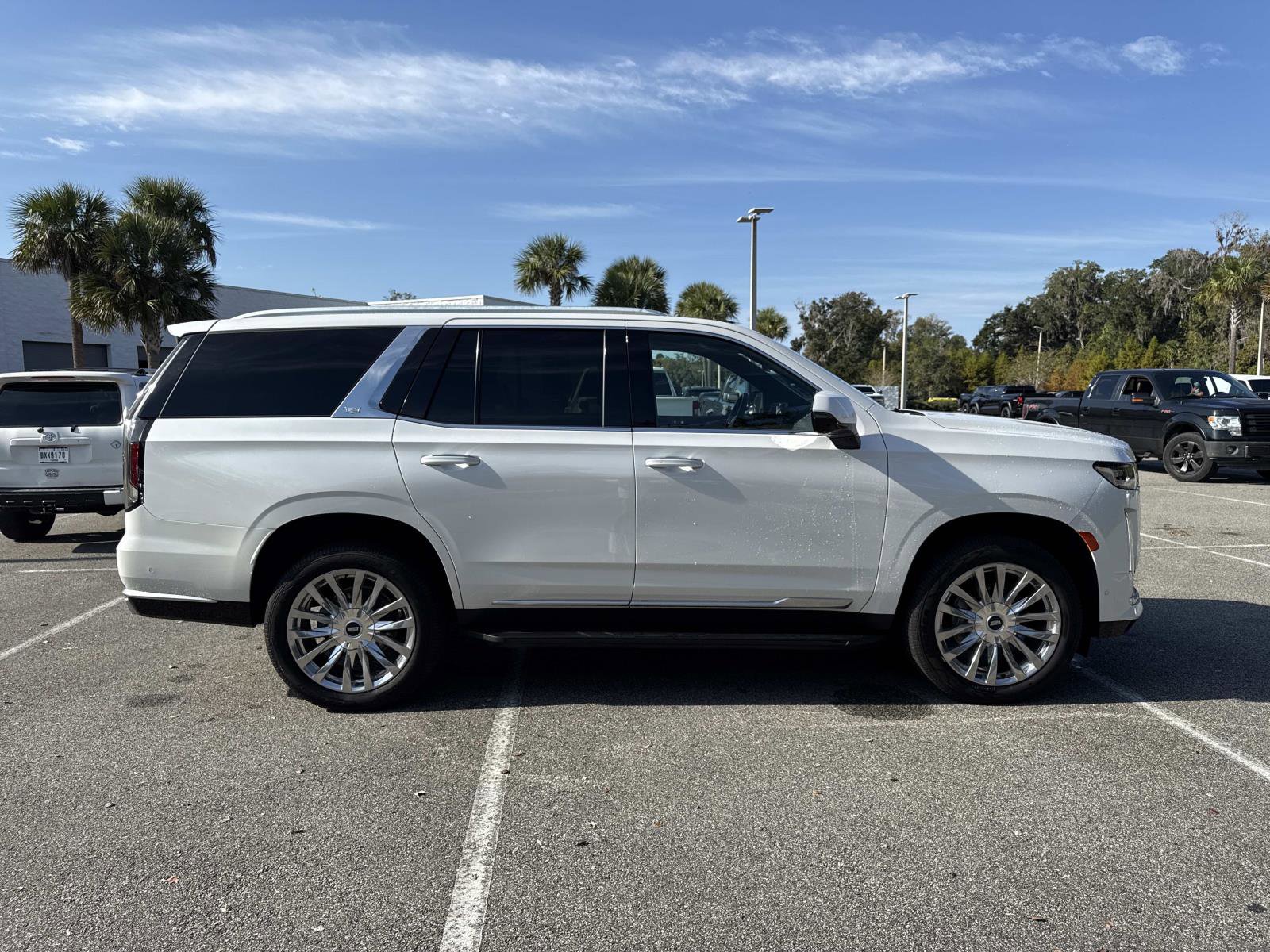 2023 Cadillac Escalade Premium Luxury's photo