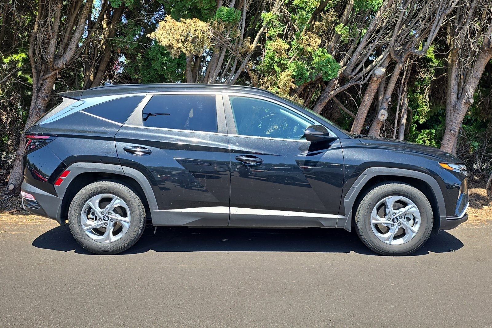 2022 Hyundai Tucson SEL photo 2