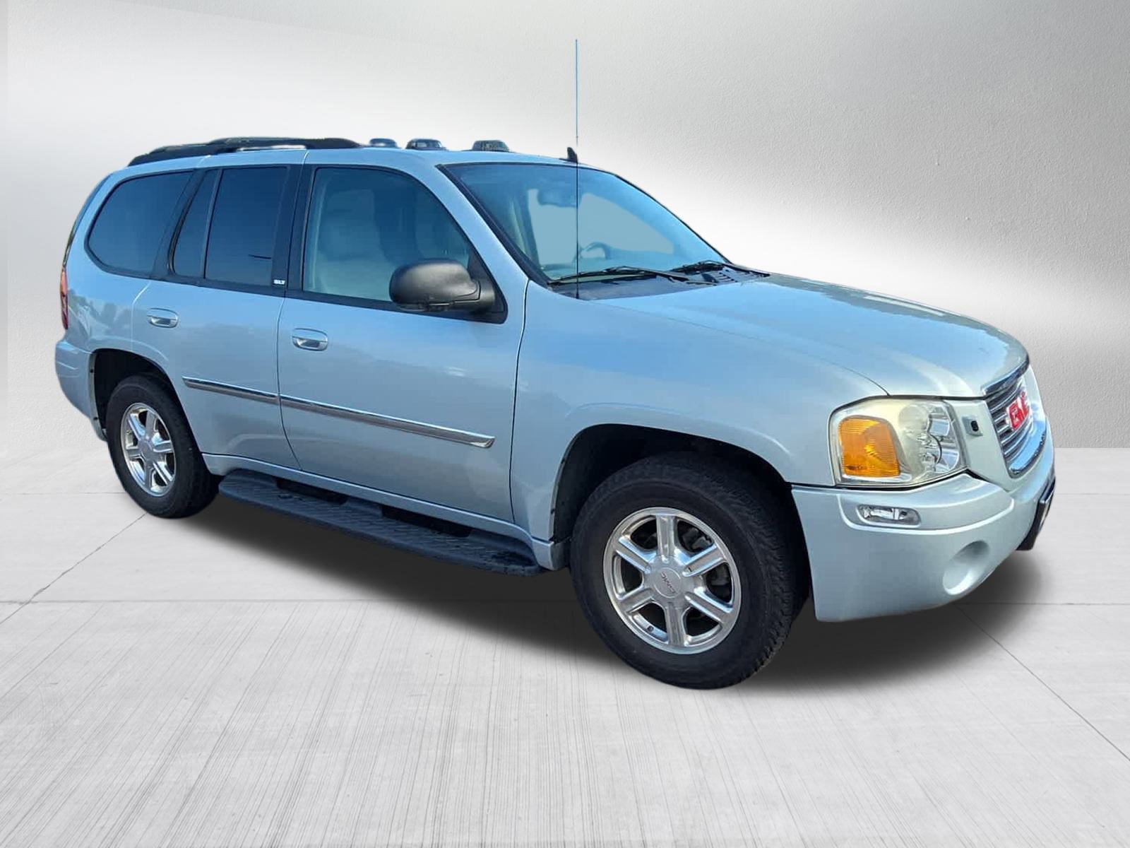 Used 2007 GMC Envoy SLT with VIN 1GKDT13S572119337 for sale in Vadnais Heights, Minnesota