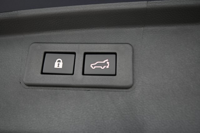 2025 Subaru Outback Premium photo 17