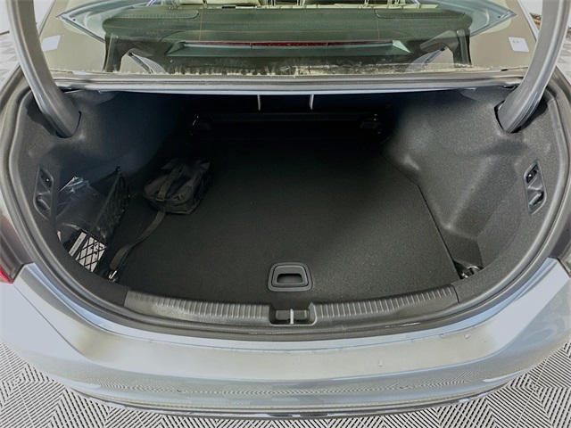 2025 Mercedes Benz C 300 photo 23