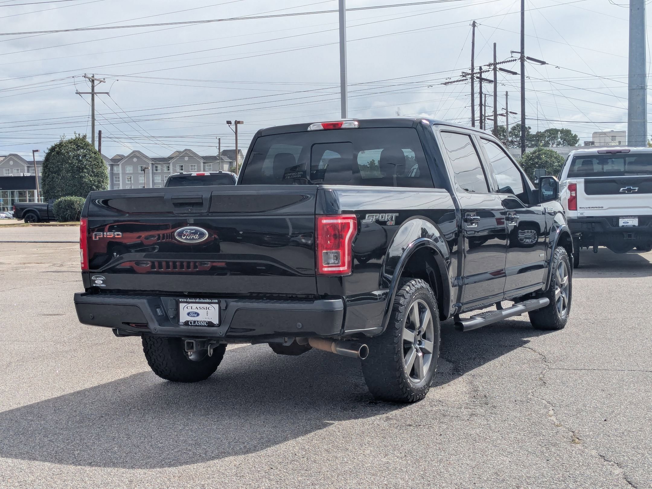2017 Ford F-150 XLT photo 4
