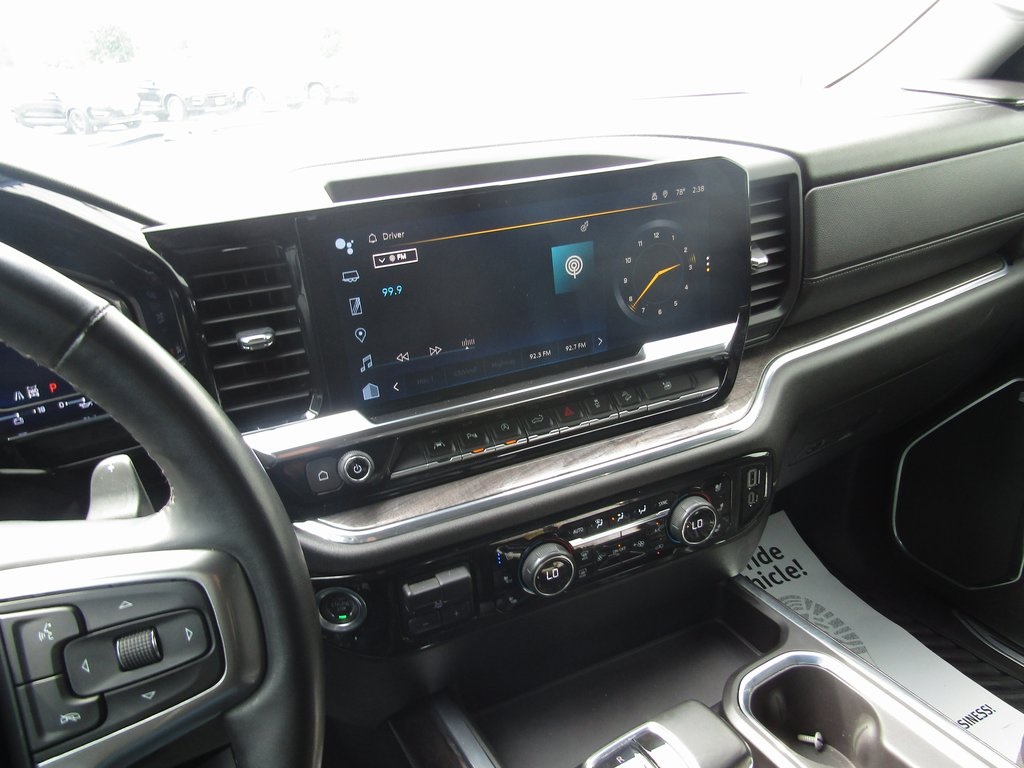 2023 Chevrolet Silverado 1500 LTZ photo 24