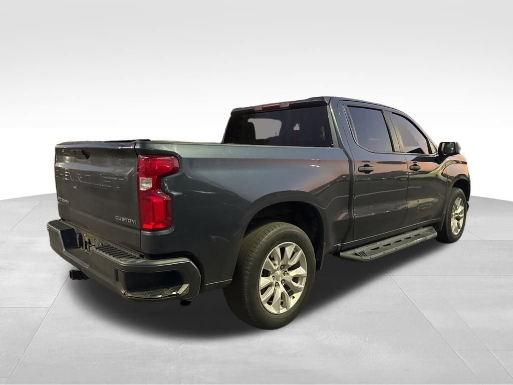 2022 Chevrolet Silverado 1500 Custom photo 4