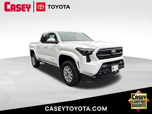 2025 Toyota Tacoma SR5's photo