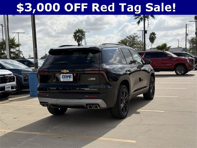 2026 Chevrolet Traverse photo 3