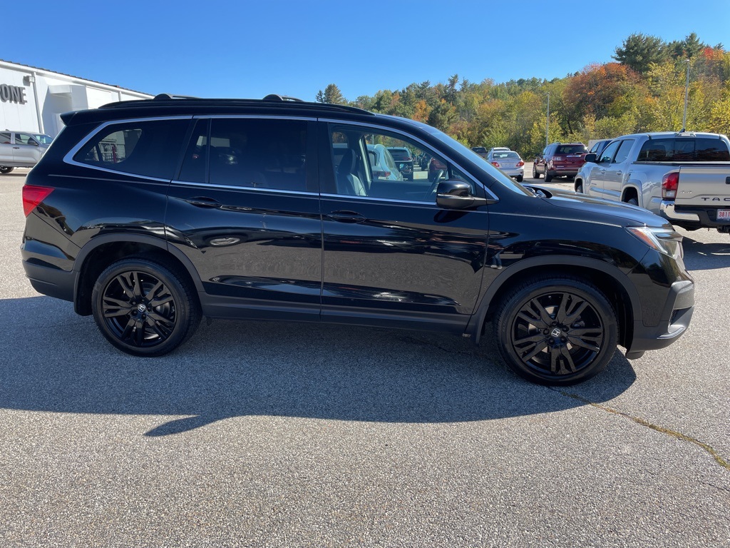 2022 Honda Pilot Special Edition photo 3