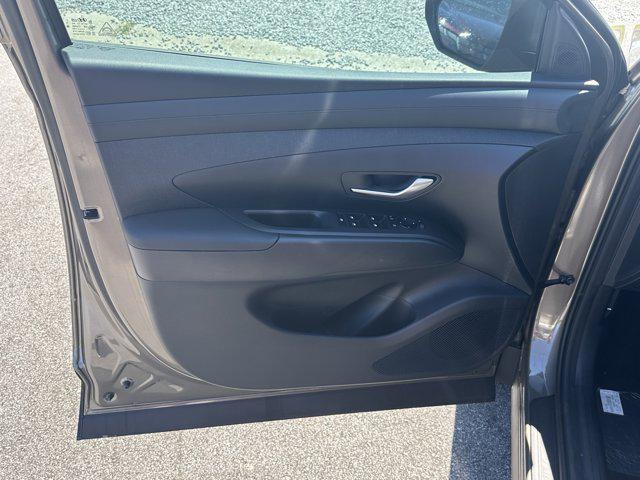 2025 Hyundai Tucson Hybrid SEL Convenience photo 8