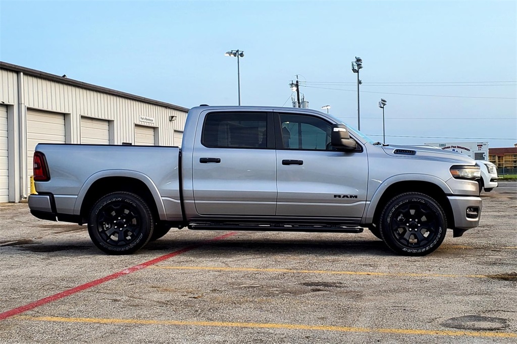 2025 Ram 1500 Big Horn Lone Star photo 4