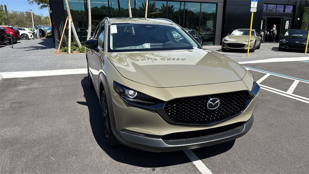 2024 Mazda CX-30 2.5 Turbo Carbon photo 6