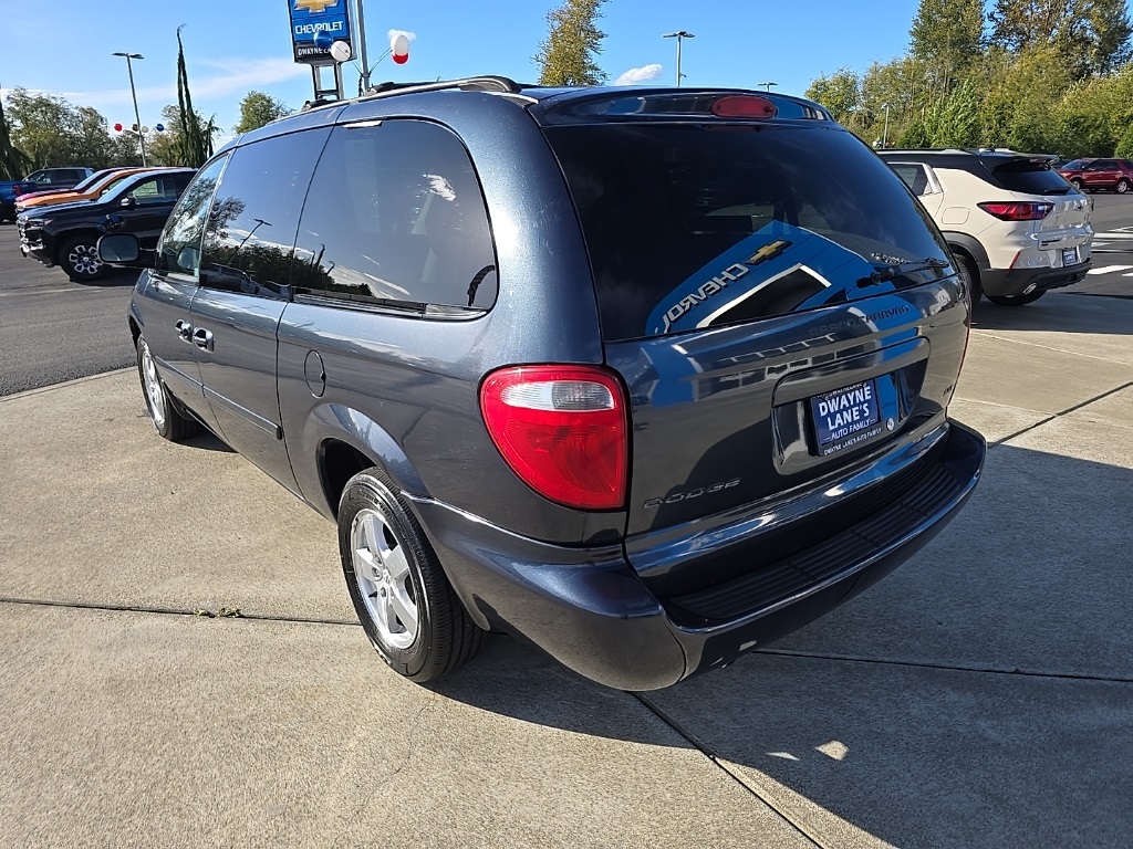 2007 Dodge Grand Caravan SXT photo 2