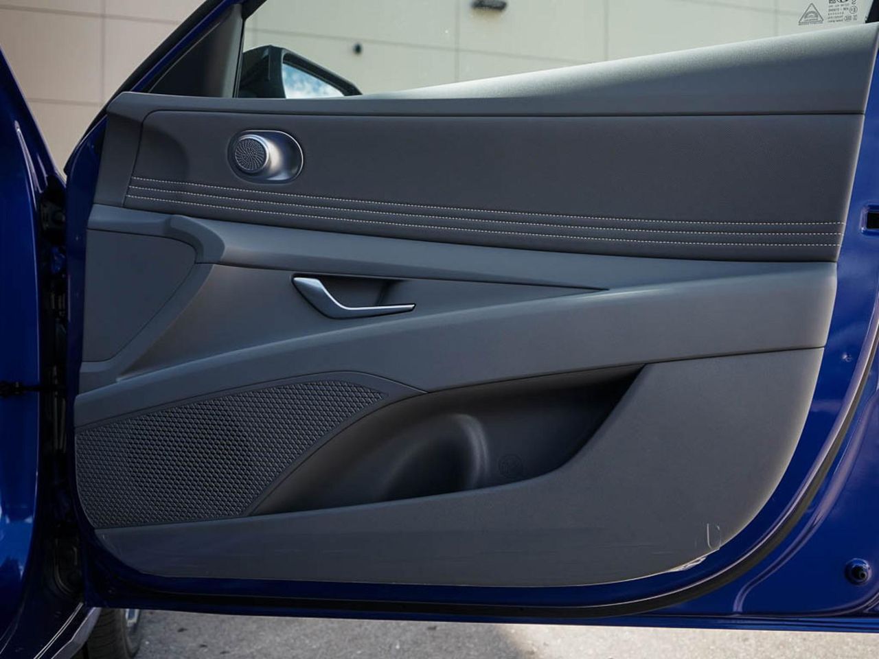2025 Hyundai Elantra Hybrid SEL Sport photo 24