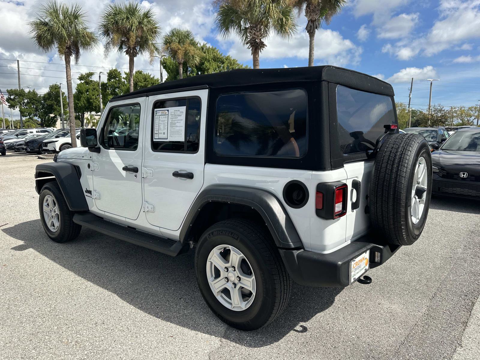 2023 Jeep Wrangler Sport S photo 4