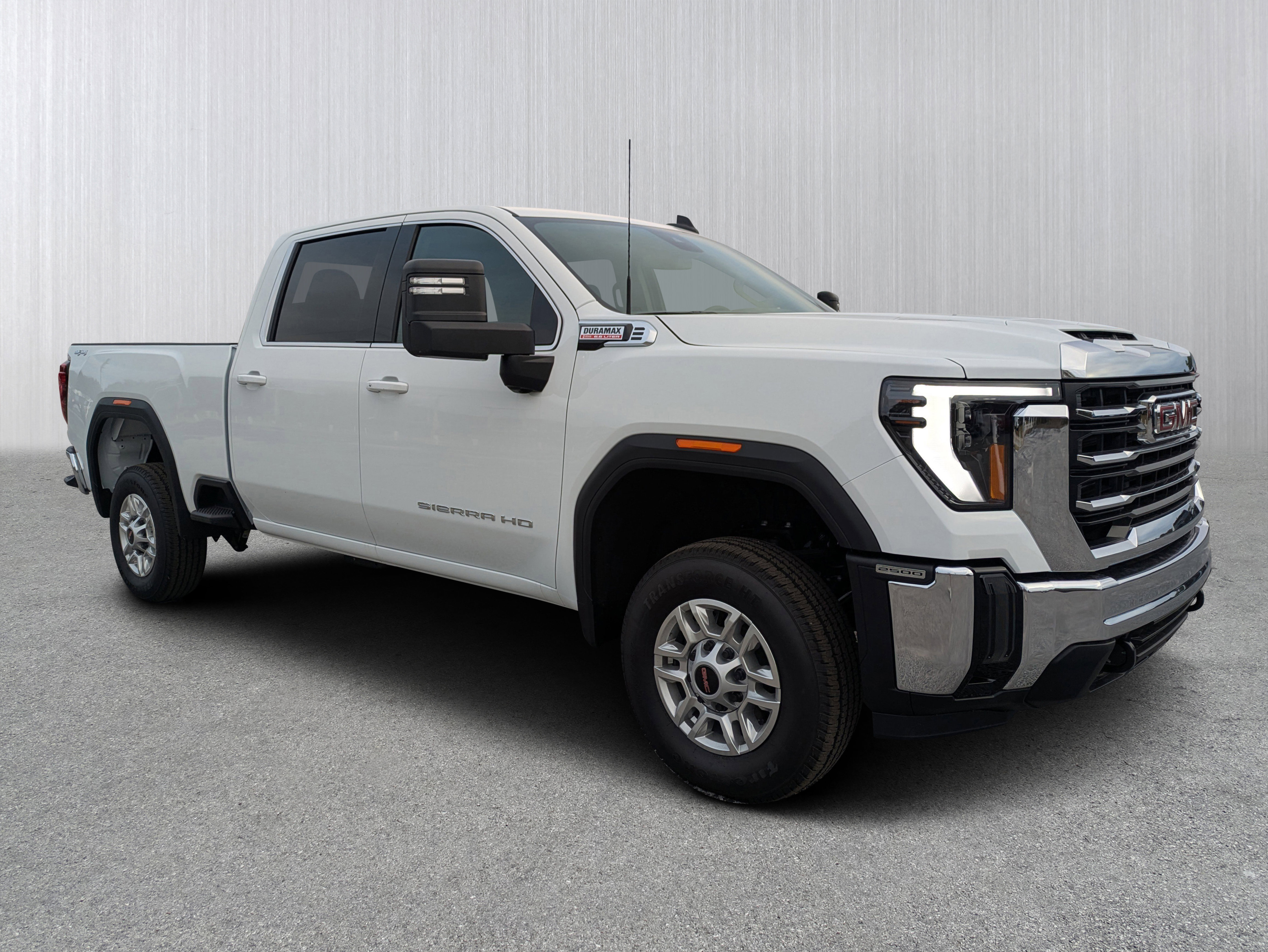 2026 GMC Sierra 2500HD SLE's photo