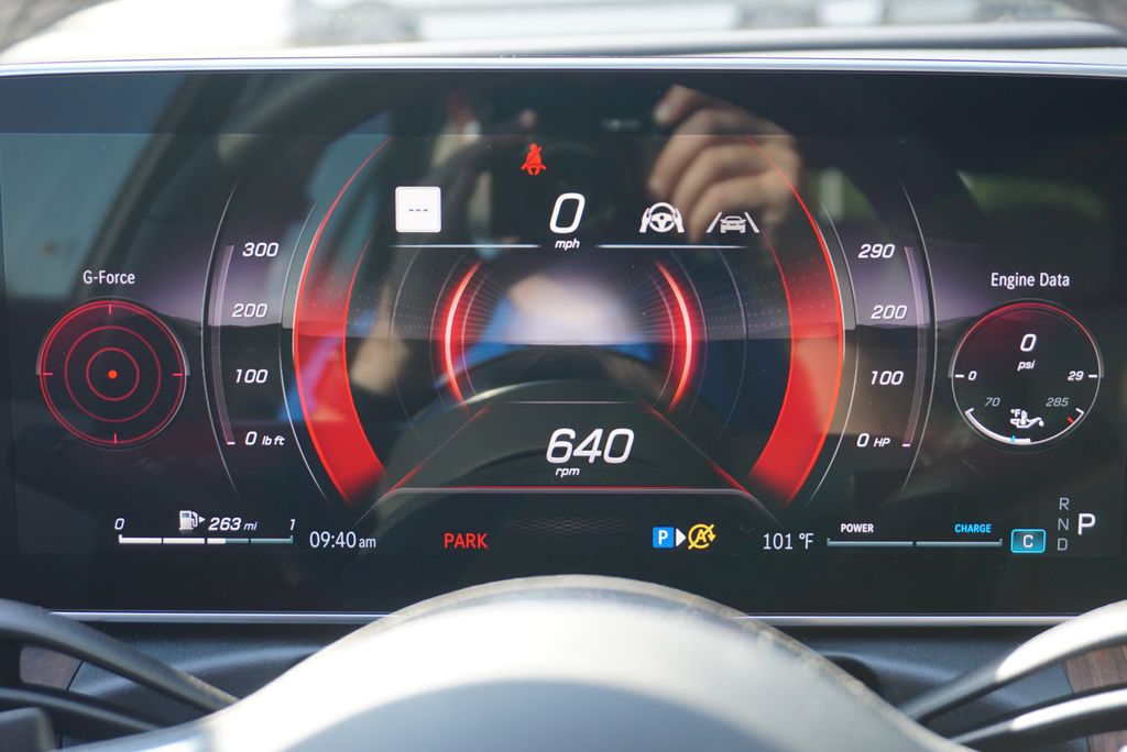 2025 Mercedes Benz C 300 photo 29