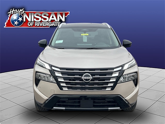 2025 Nissan Rogue Platinum photo 2