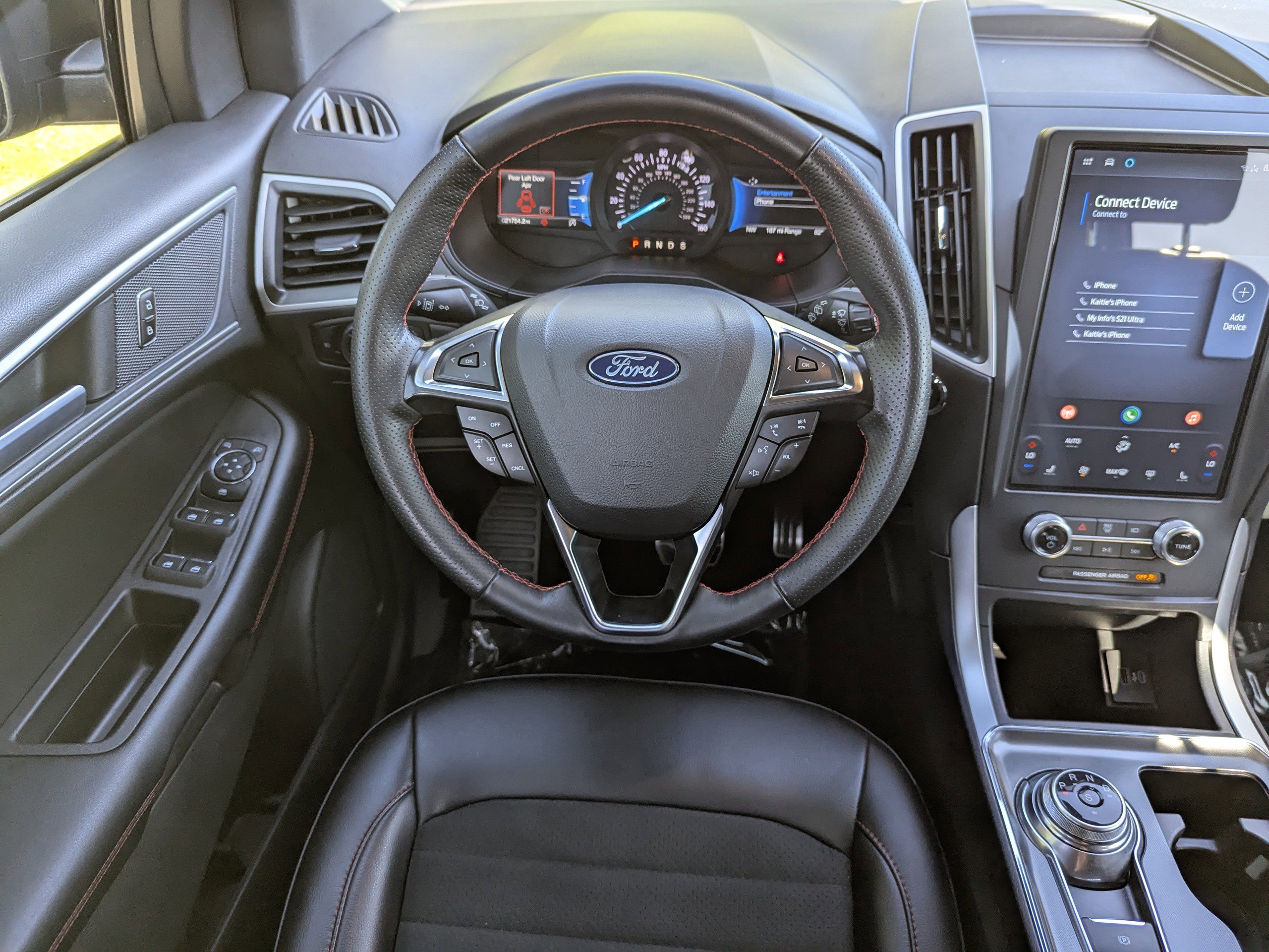 2024 Ford Edge ST-Line photo 13