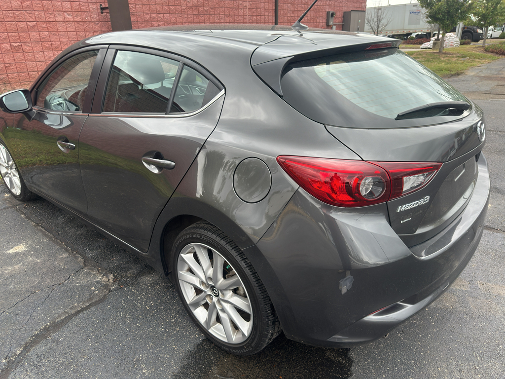 2017 Mazda Mazda3 Touring 2.5 photo 4