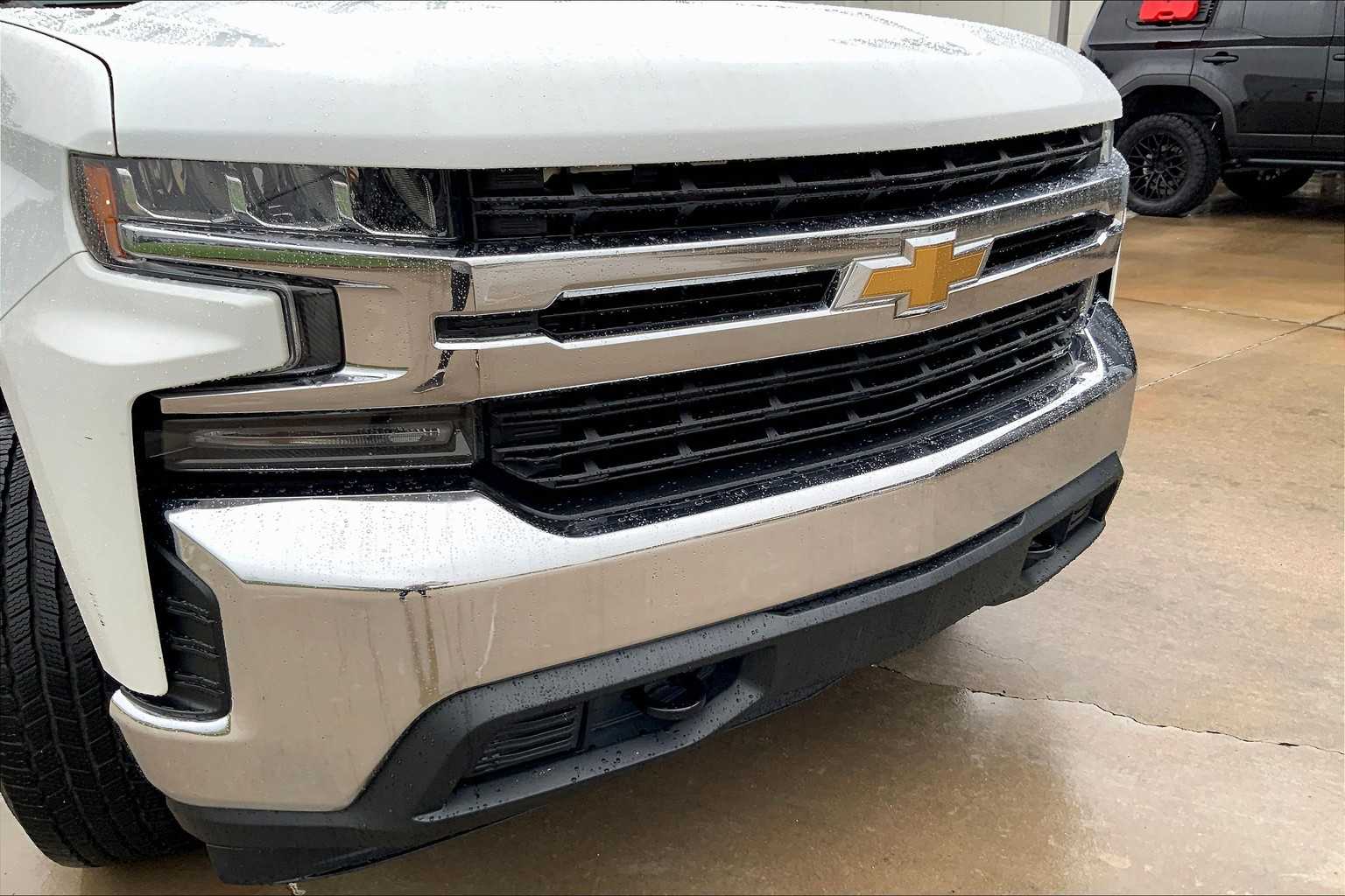 2019 Chevrolet Silverado 1500 LT photo 24