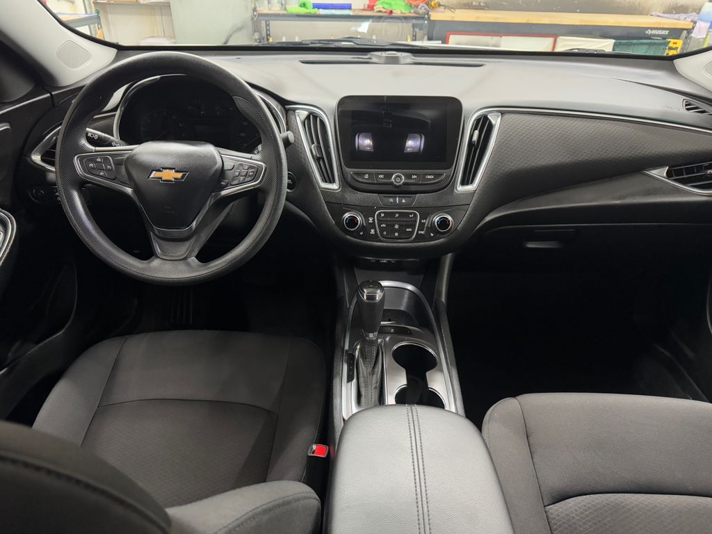 2020 Chevrolet Malibu 1LT photo 17