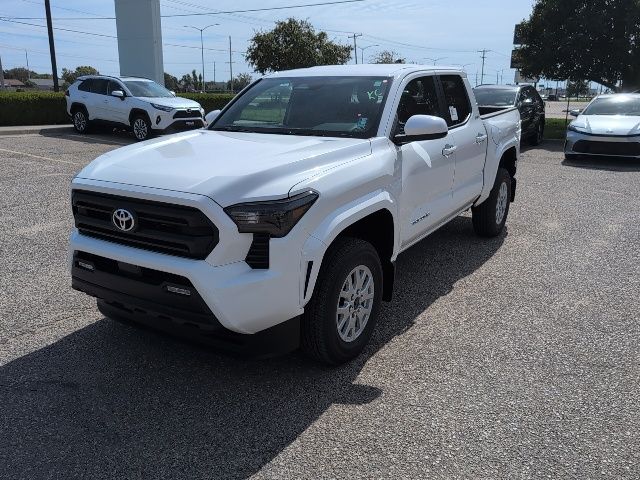 2025 Toyota Tacoma SR5 photo 10