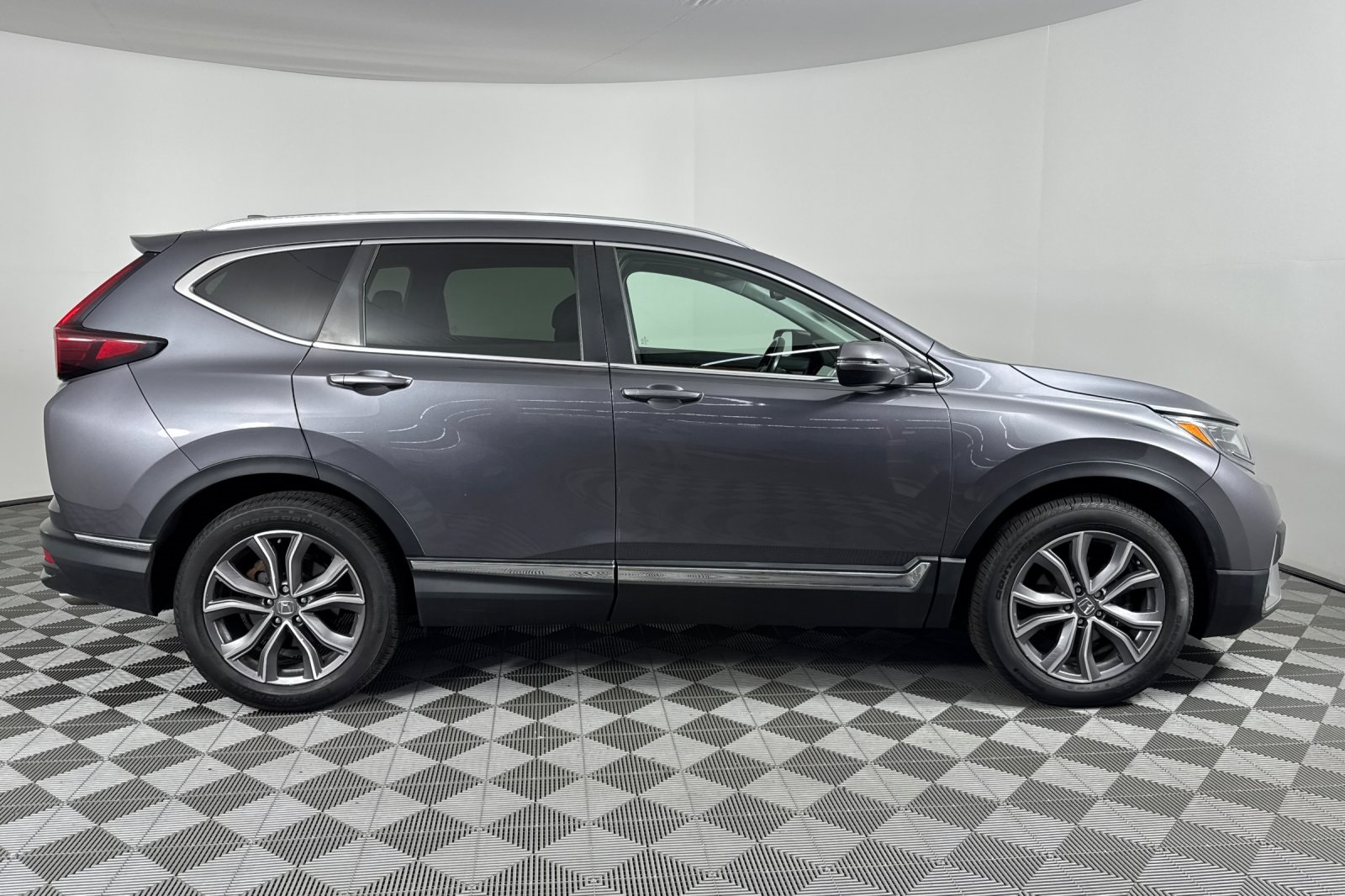 2021 Honda CR-V Touring photo 3