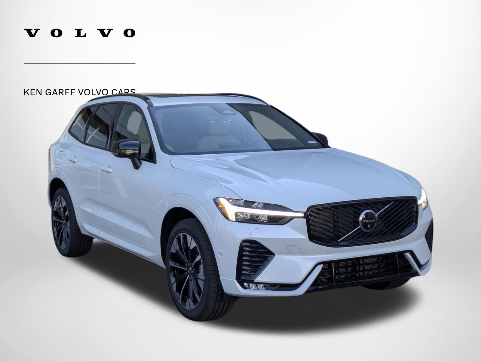 2026 Volvo XC60 Plus's photo