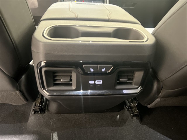 2024 Gmc Sierra HD AT4 photo 19