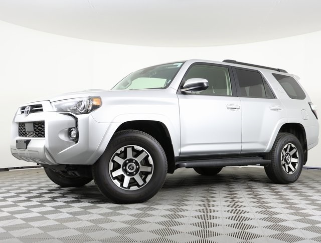 2024 Toyota 4Runner TRD Off-Road's photo