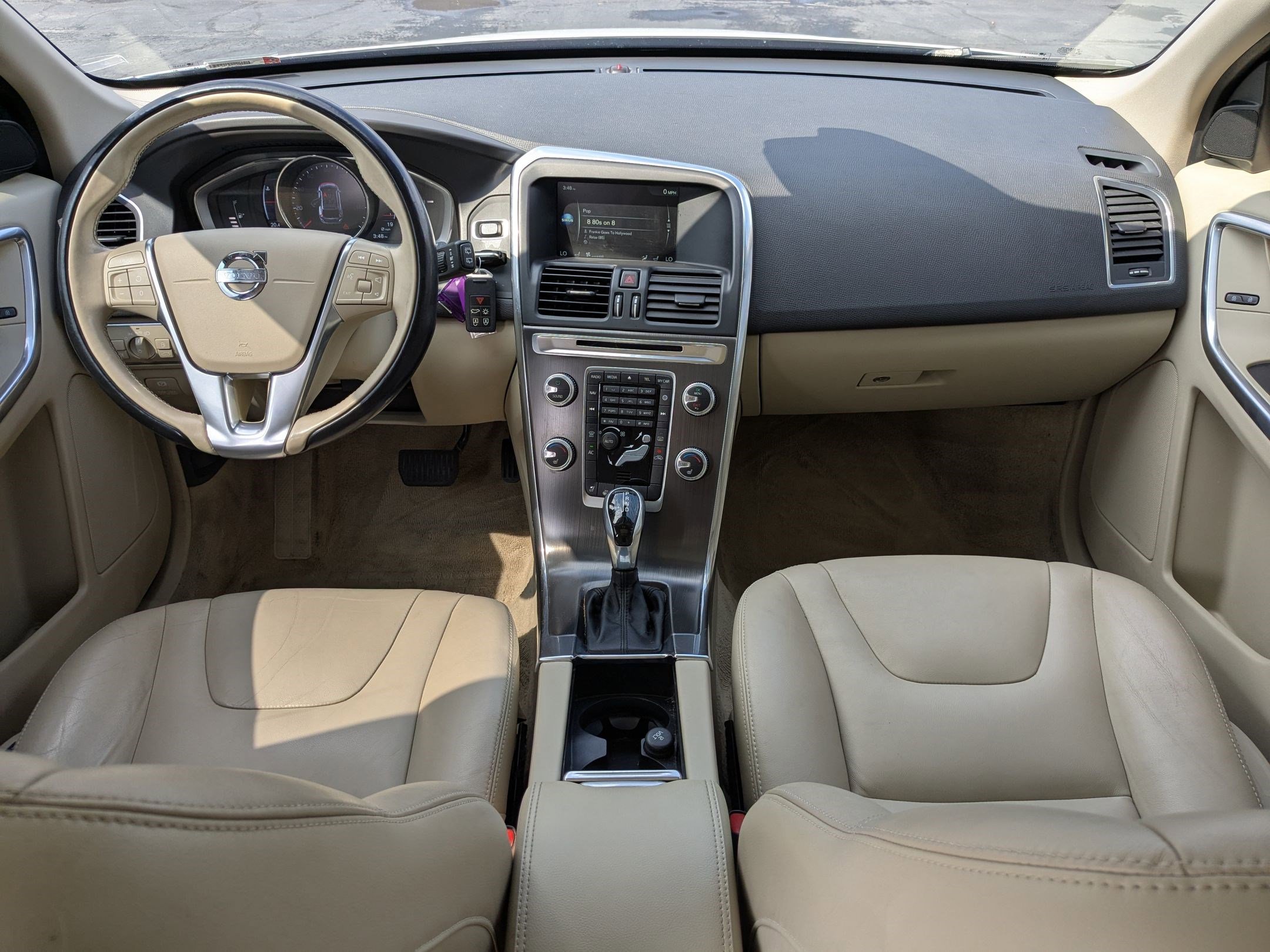 2015 Volvo XC60 T5 Premier photo 23