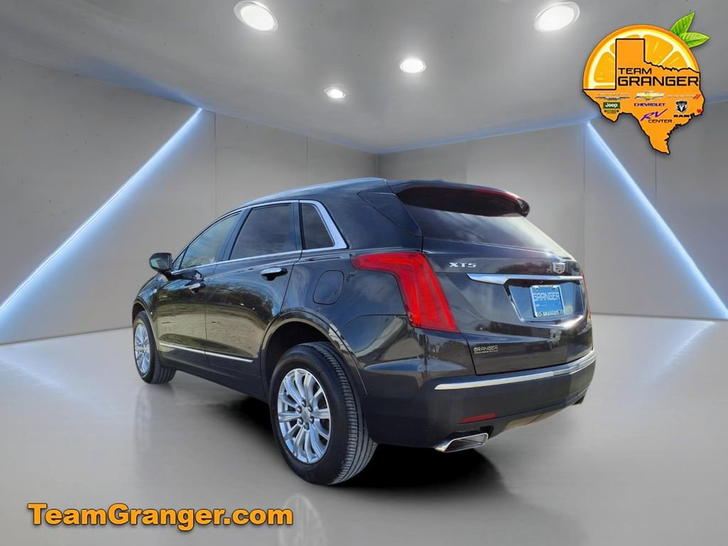 Used 2018 Cadillac XT5 Base with VIN 1GYKNARS0JZ215986 for sale in Orange, TX