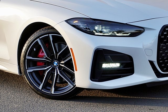Used 2023 White BMW 430i image 3