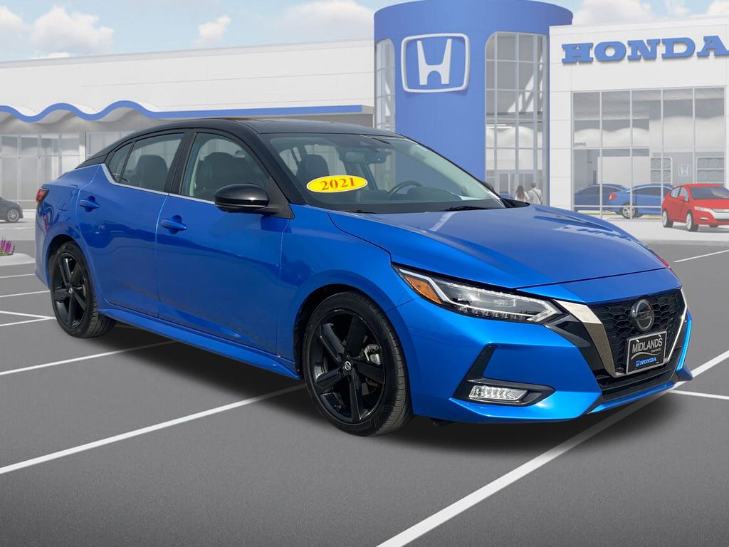 2021 Nissan Sentra SR's photo
