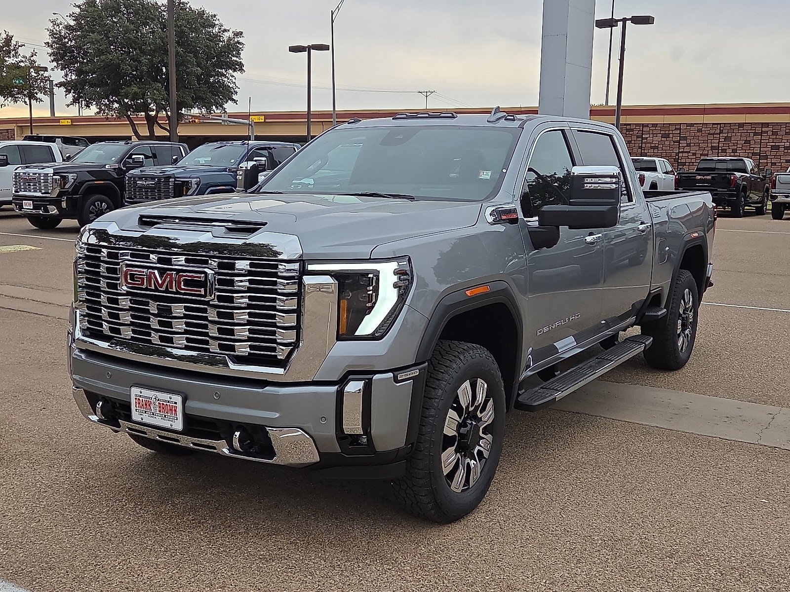 2026 GMC Sierra 2500HD Denali's photo