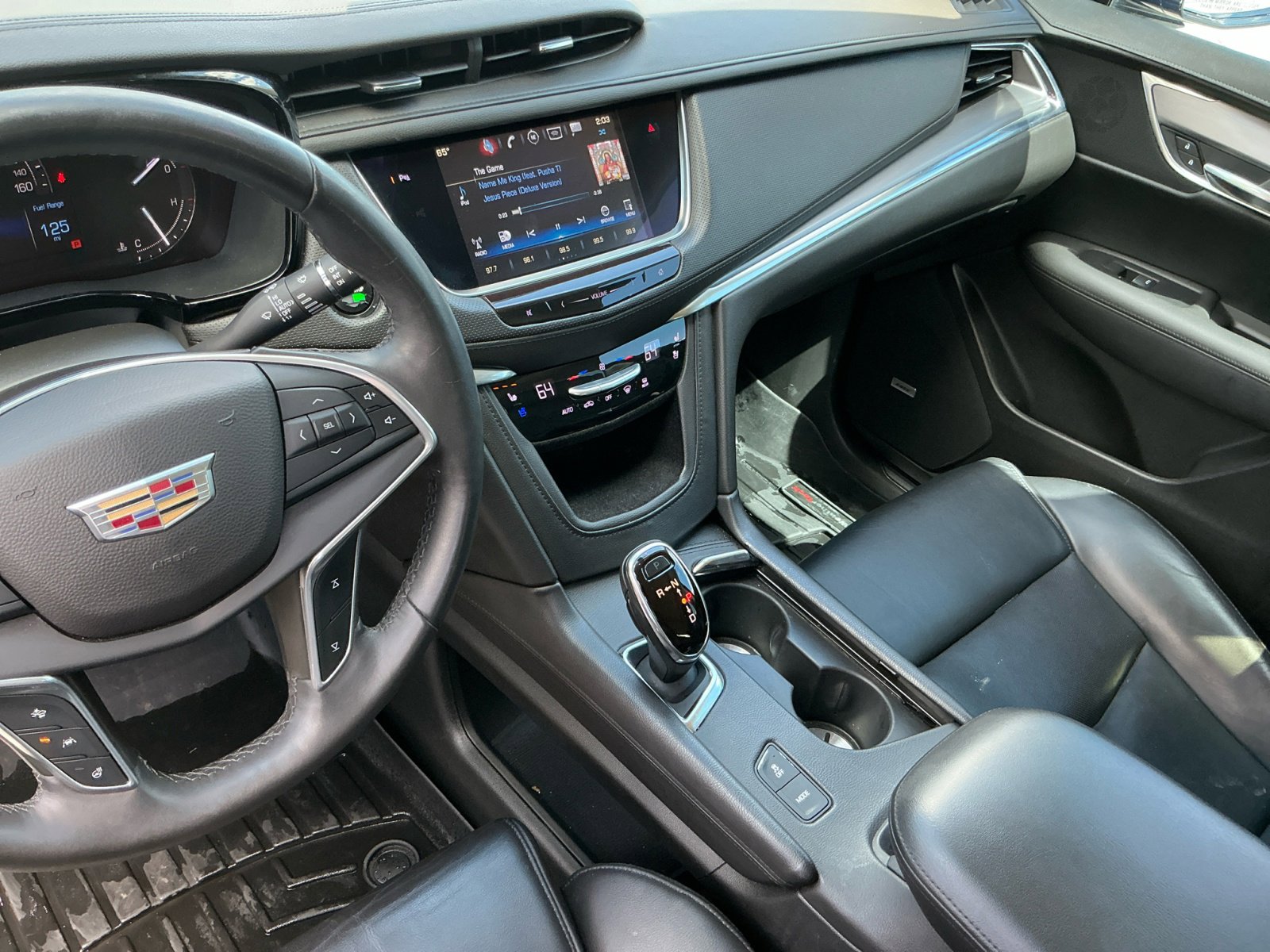 2017 Cadillac XT5 Premium Luxury photo 18