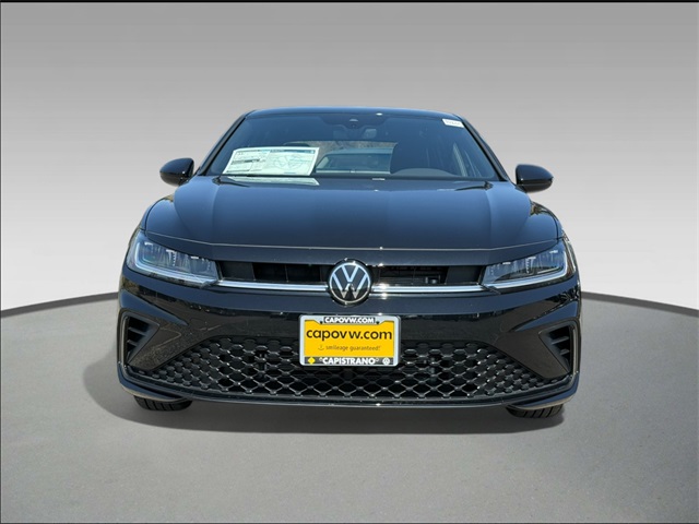 2025 Volkswagen Jetta 1.5T Sport photo 2