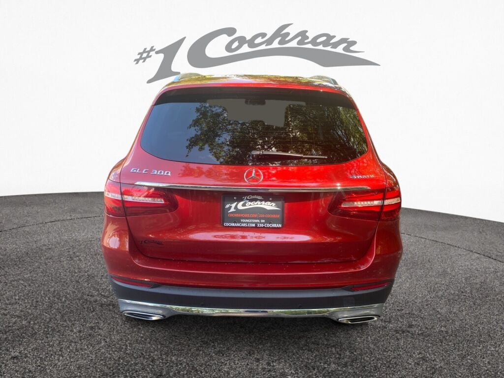 2018 Mercedes Benz GLC 300 4MATIC photo 6